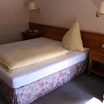 Linderhof מלון