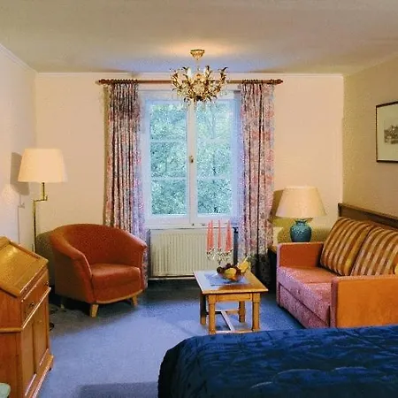 Hotel Linderhof 3*